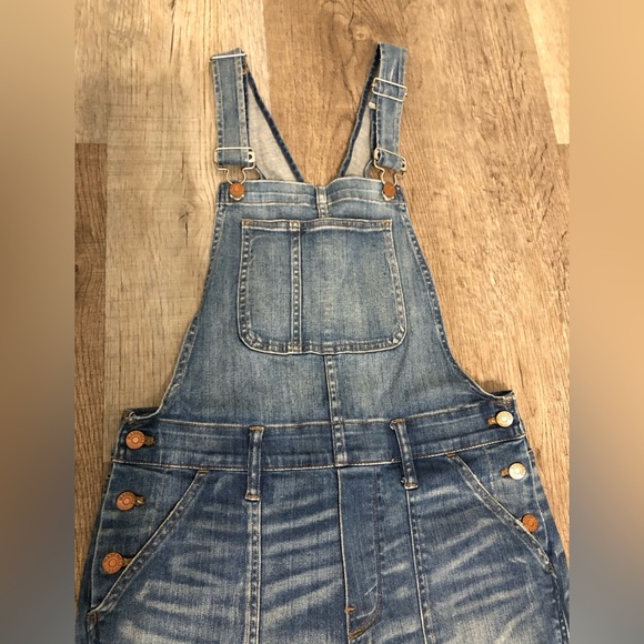 Madewell Overalls in Adrian Wash - Picture 3 of 4